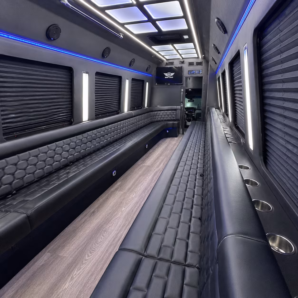 Toledo Birthday, Sweet 16, & Quinceañera Party Bus Rentals